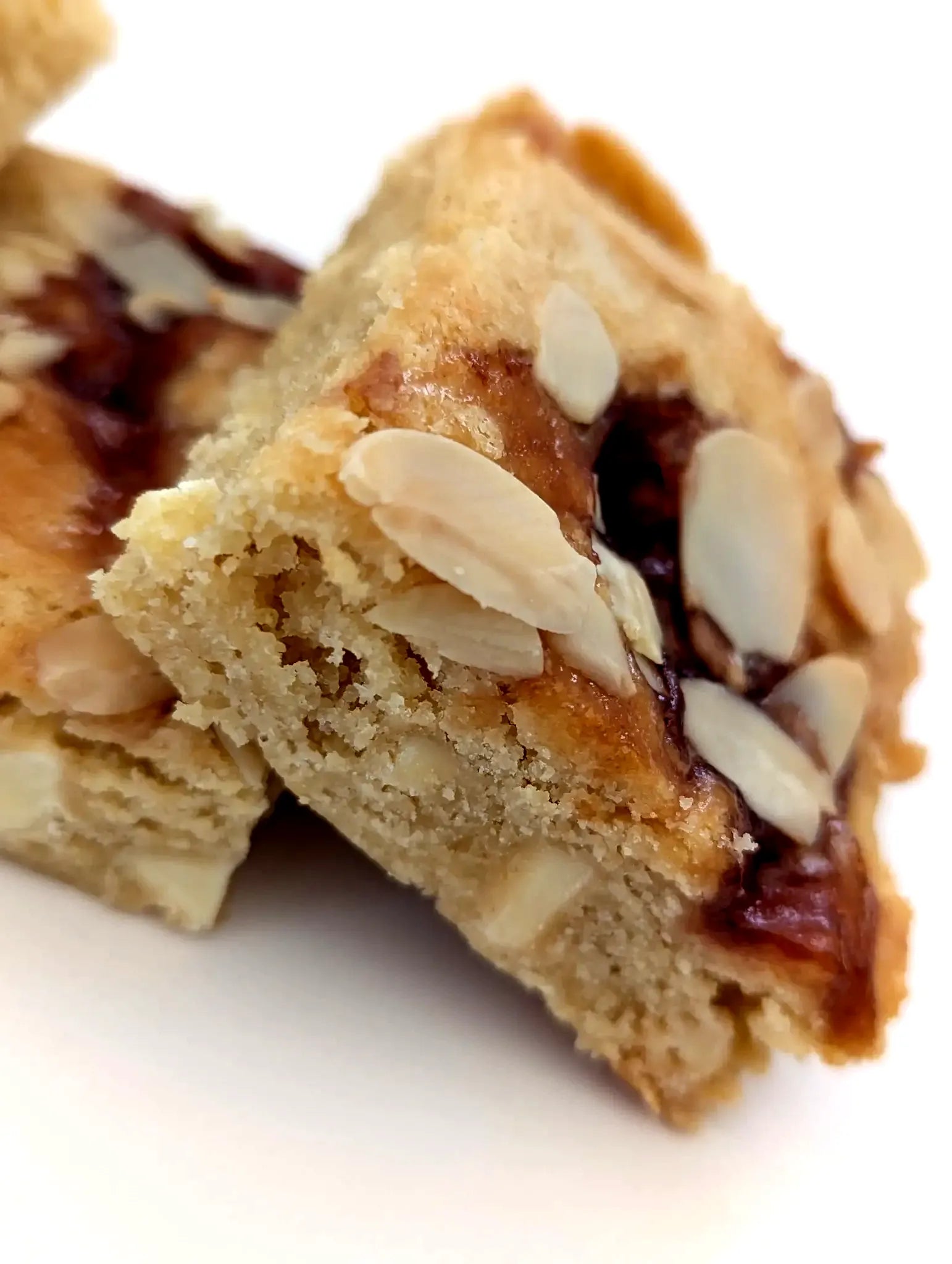 Bakewell Blondies